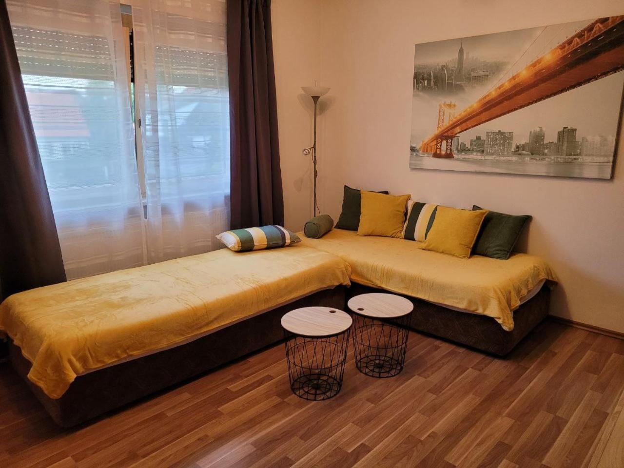 Zentral Gelegene, Sehr Ruhige Und Helle Wohnung Graz Ngoại thất bức ảnh